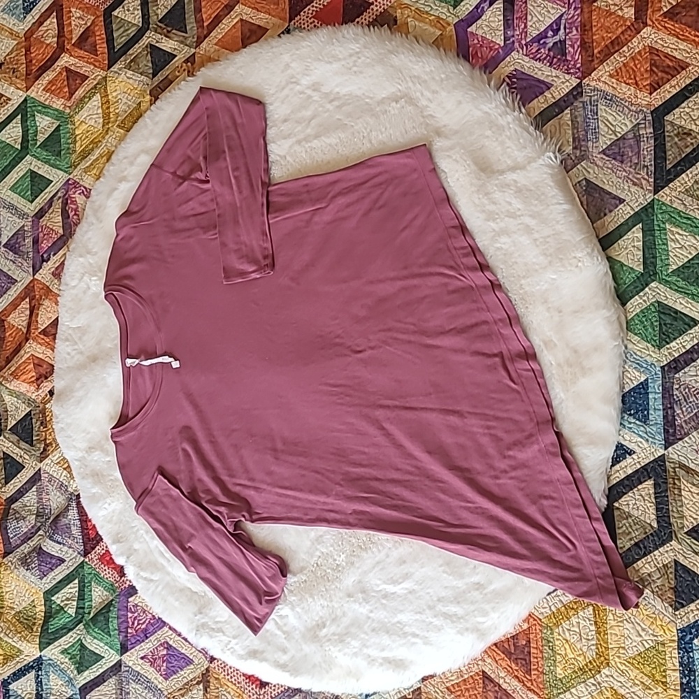 Lululemon Maeve To The Point Long Sleeve Assymetical Hem Side Tie Top
